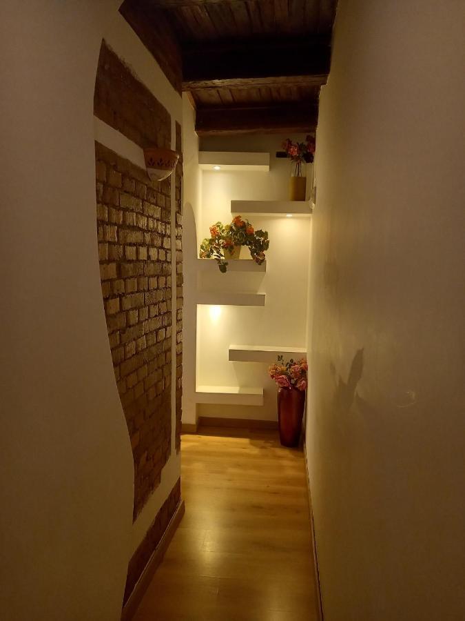 Suite Palazzo Luciani Salerno Exterior foto
